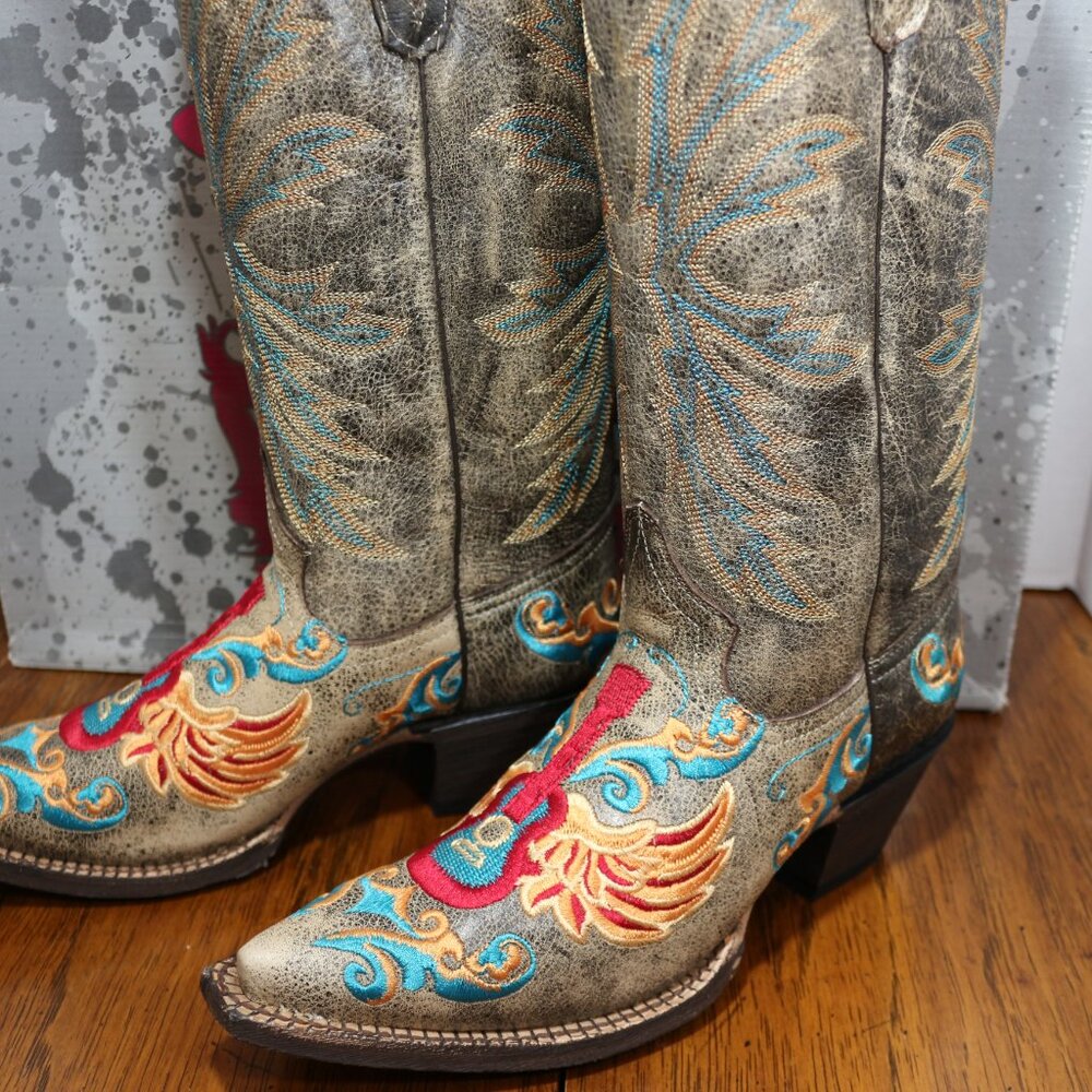 New Tanner Mark “Guitar in Wings” Women’s boots. - Picture 2 of 3